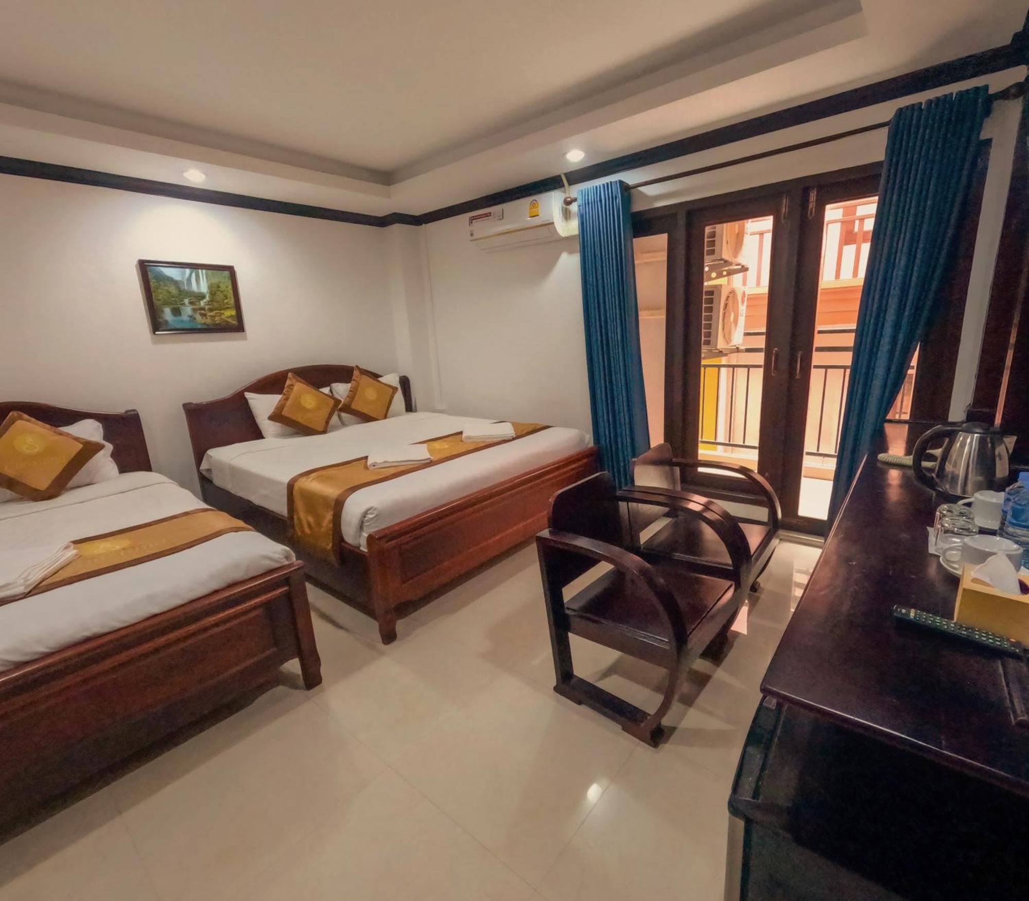 Vang Vieng Consiana Hotel Exterior foto